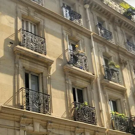 4 Personnes Quartier Montmartre Apartment