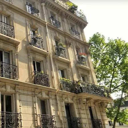 4 Personnes Quartier Montmartre Apartment Paris