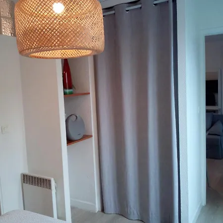 Apartment 4 Personnes Quartier Montmartre *